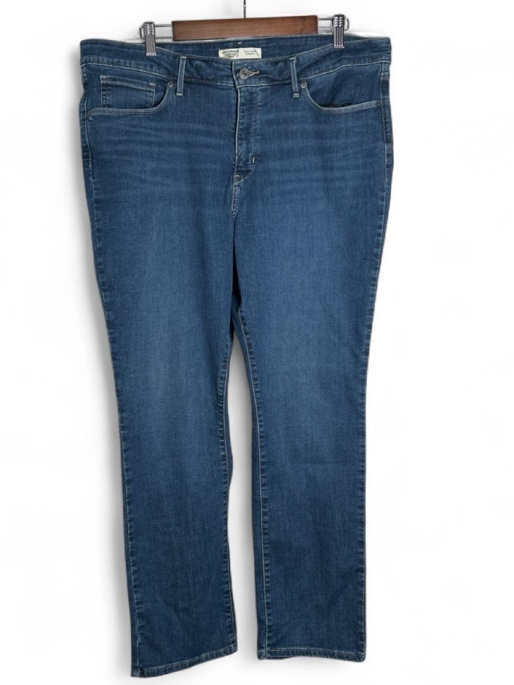 Levi's Signature Gold Totally Shaping Straight Jeans Sz 18 short